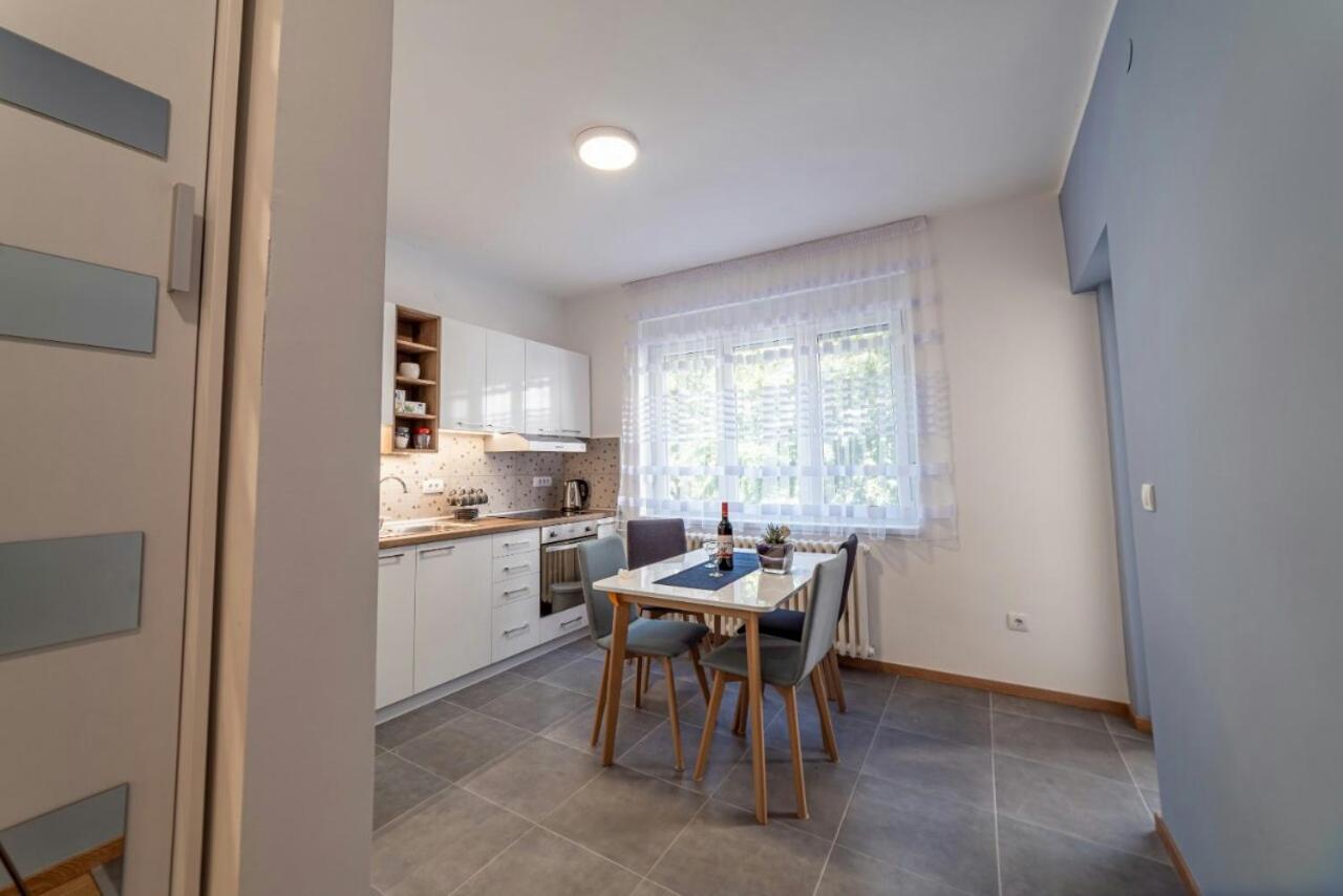 Apartman Danube Lux Novi Sad Eksteriør billede
